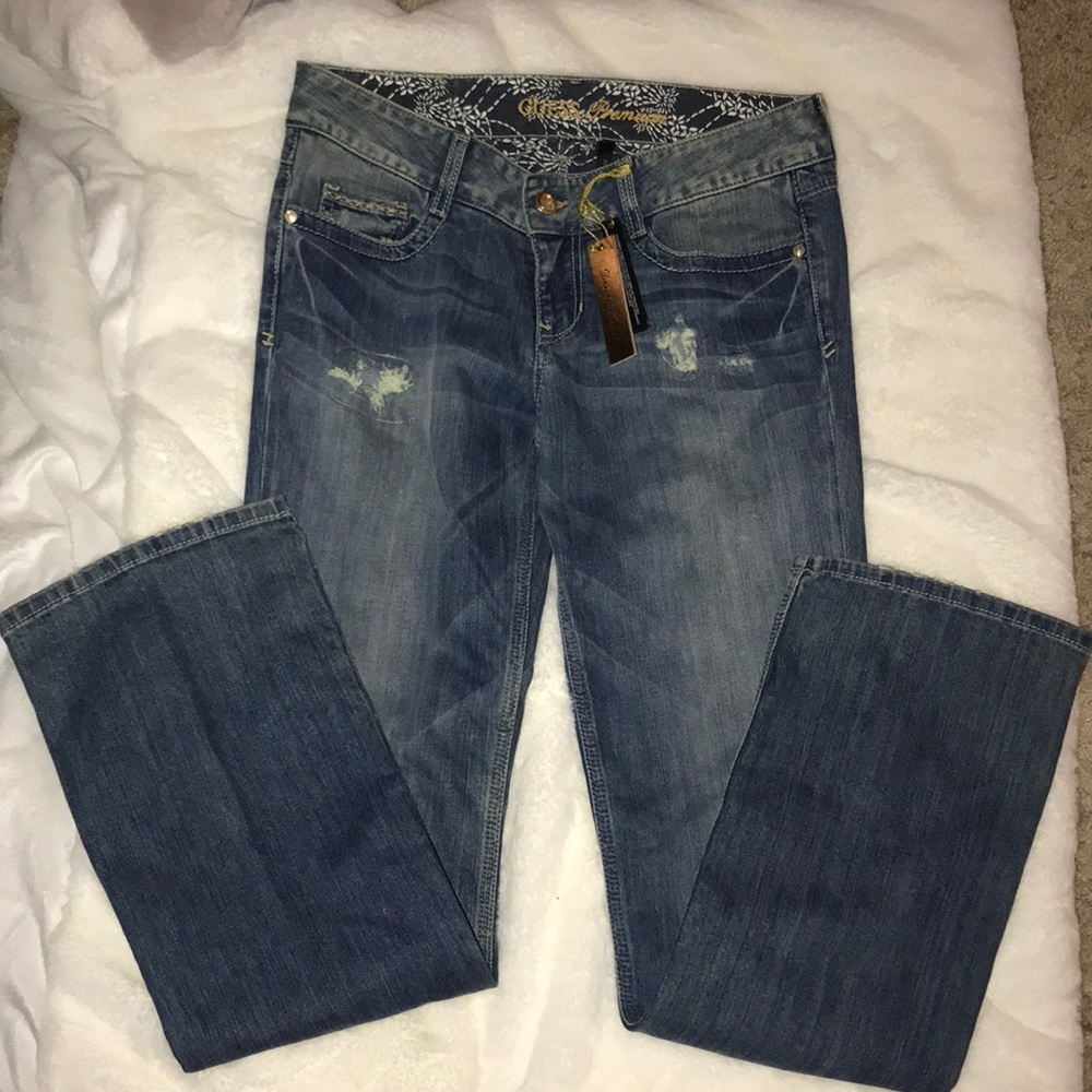 Guess Premium Bootcut Never Worn Jeans